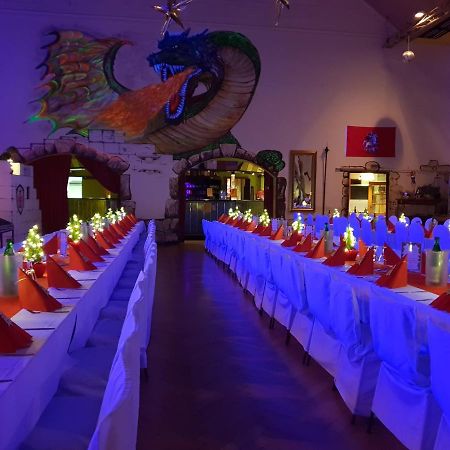 Pension Und Restaurant Die Burg Ehrenfriedersdorf Εξωτερικό φωτογραφία