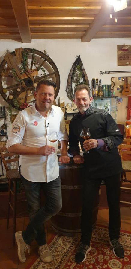 Pension Und Restaurant Die Burg Ehrenfriedersdorf Εξωτερικό φωτογραφία