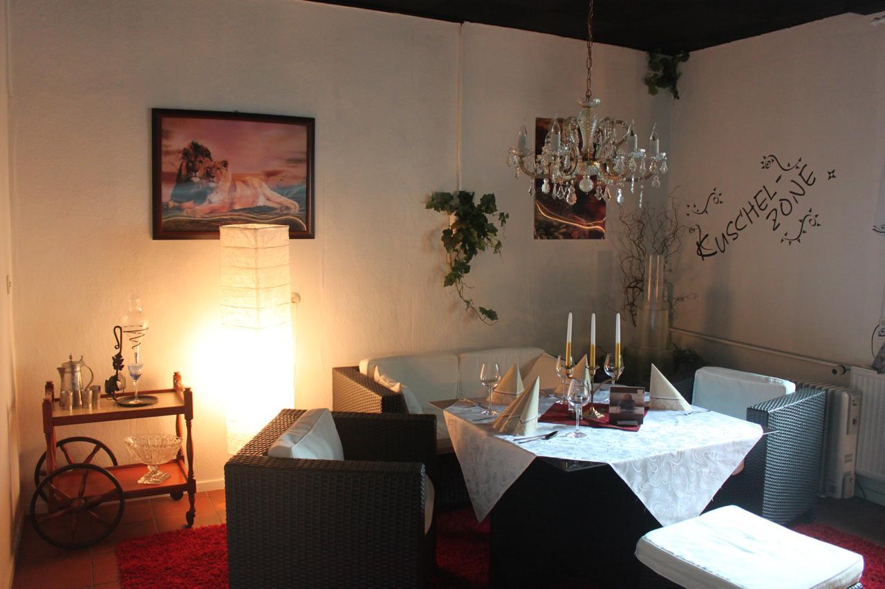Pension Und Restaurant Die Burg Ehrenfriedersdorf Εξωτερικό φωτογραφία