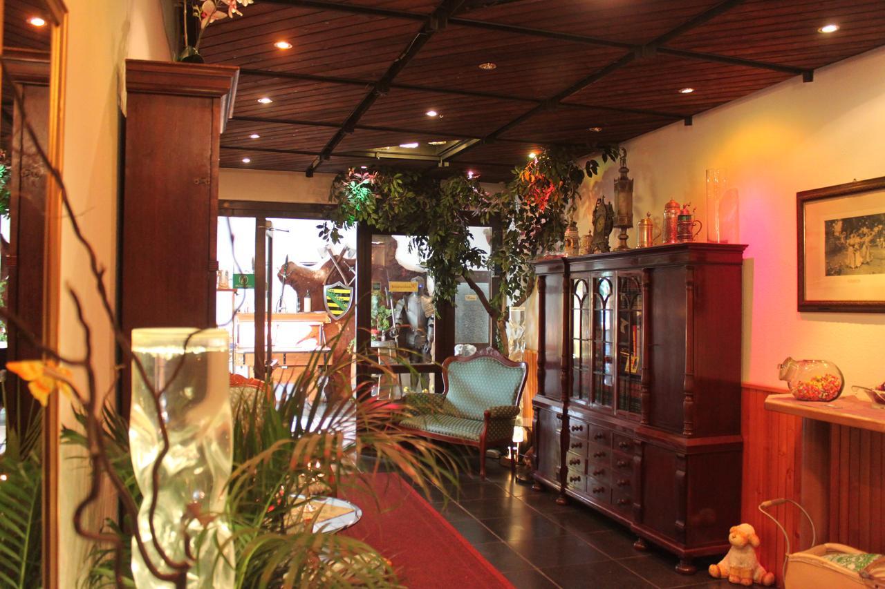Pension Und Restaurant Die Burg Ehrenfriedersdorf Εξωτερικό φωτογραφία