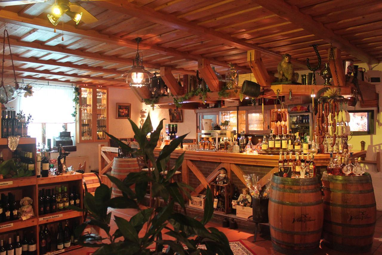 Pension Und Restaurant Die Burg Ehrenfriedersdorf Εξωτερικό φωτογραφία