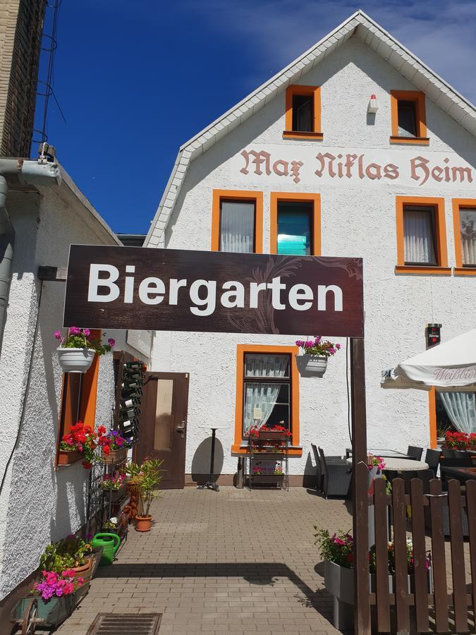 Pension Und Restaurant Die Burg Ehrenfriedersdorf Εξωτερικό φωτογραφία